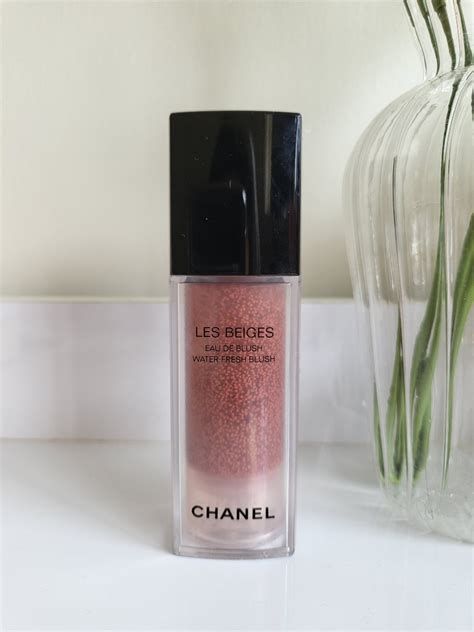 chanel intense coral blush|LES BEIGES Water.